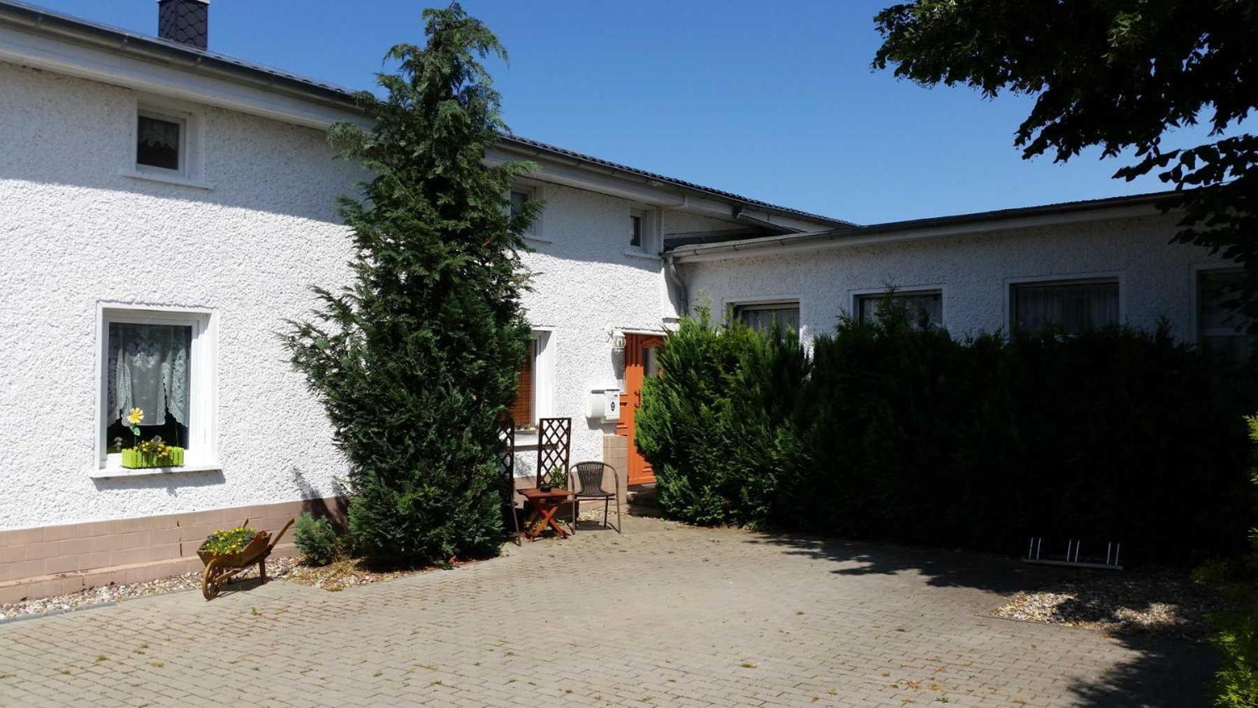 Ferienwohnungen Haus Mecklenburg Elmenhorst/Lichtenhagen Exterior photo